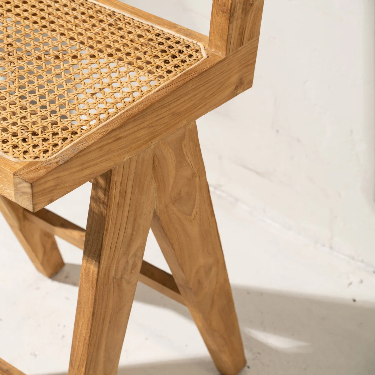 LEOS RATTAN SQUARED OFF BARSTOOL