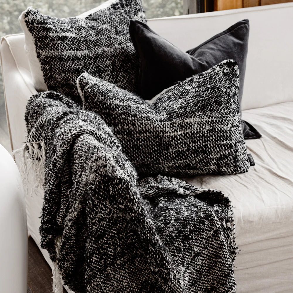 Wabi Cushion - black - 40x60cm