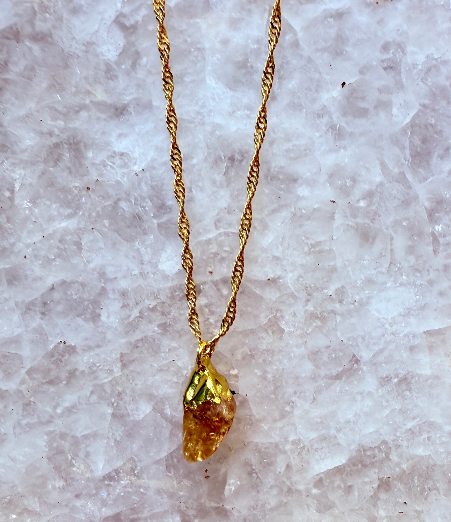 AMBER NECKLACE - GOLD PLATED