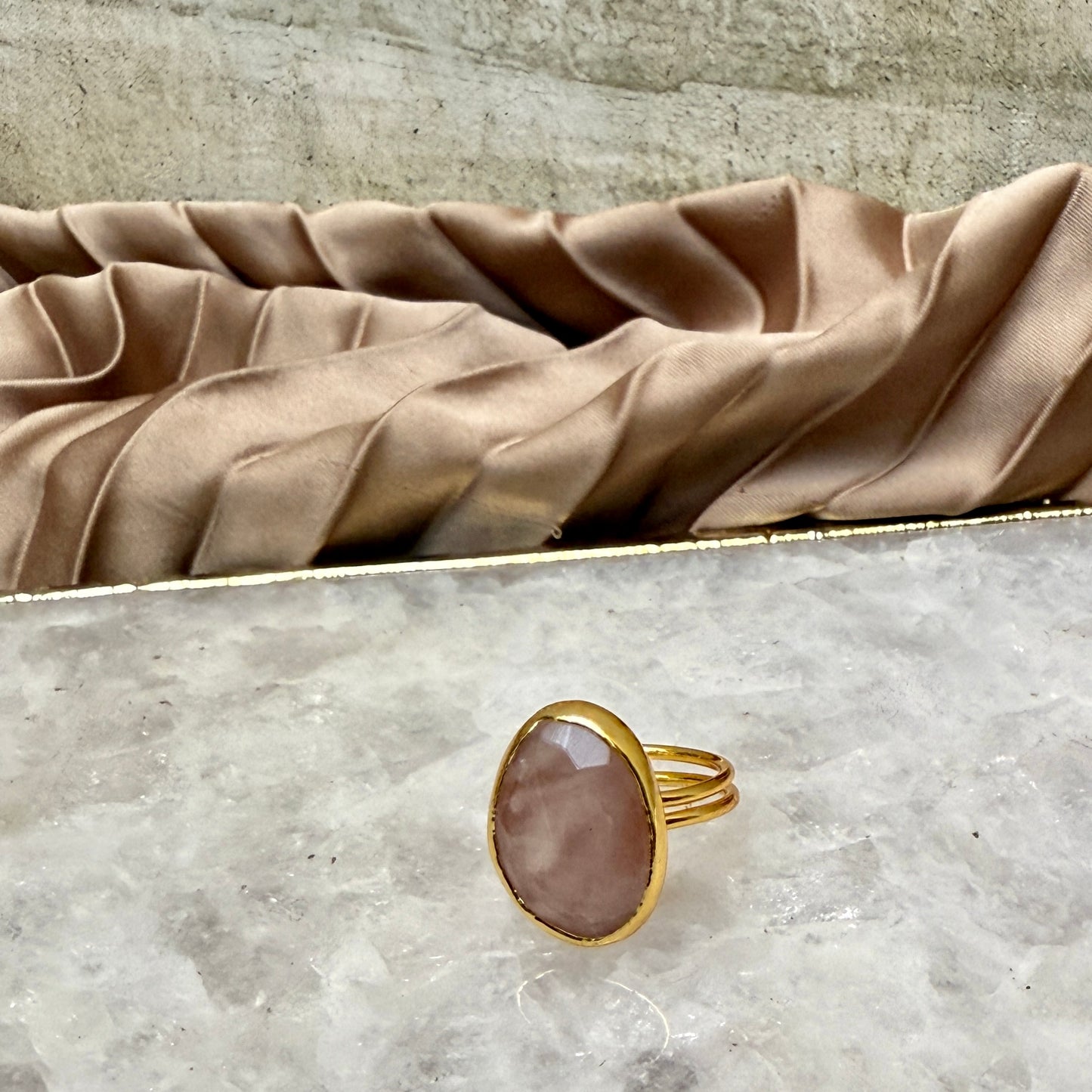 JOANKA STONE RING - GOLD PLATED