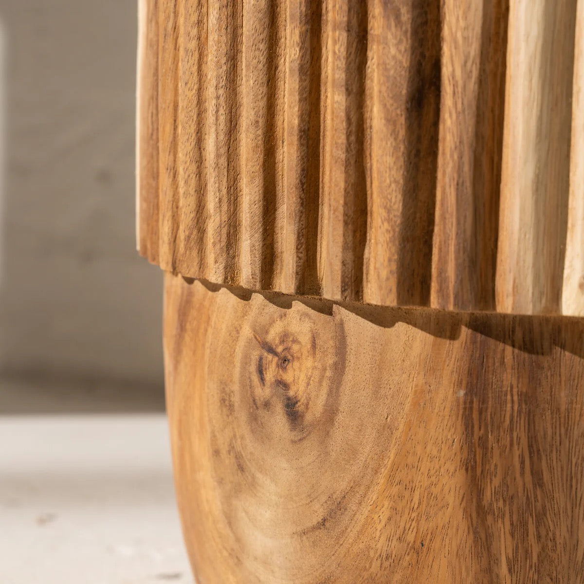 SARI TREE STUMP STOOL