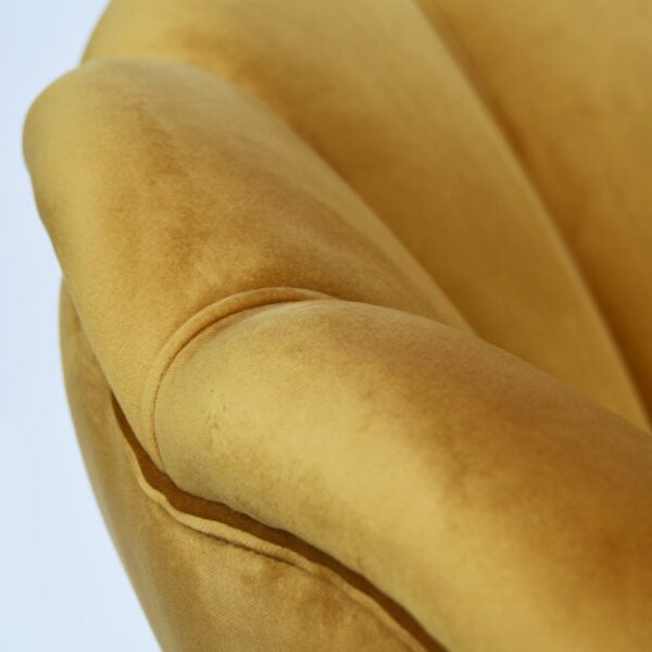 SHELL ARMCHAIR – HONEYCOMB