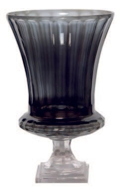 Black Akhya Vase - black