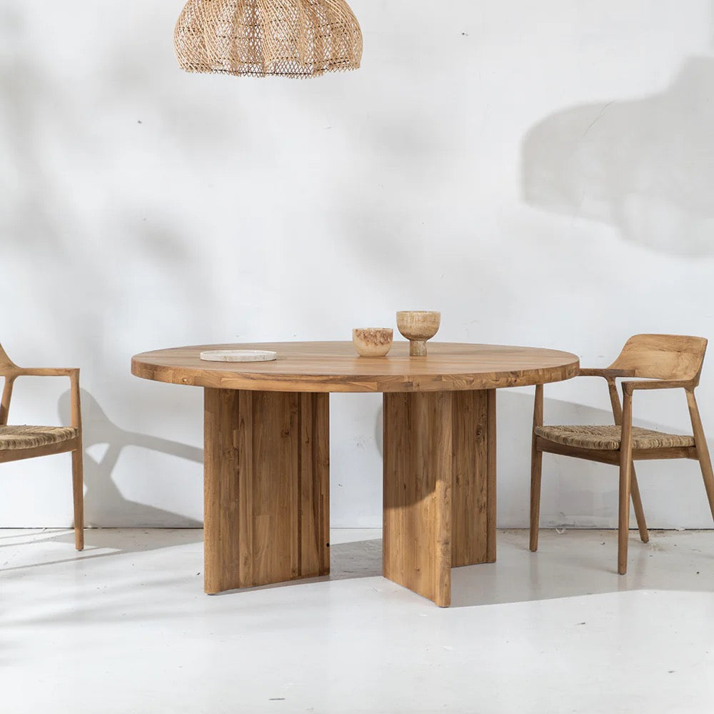 AVUS ROUND TABLE - NATURAL - MEDIUM