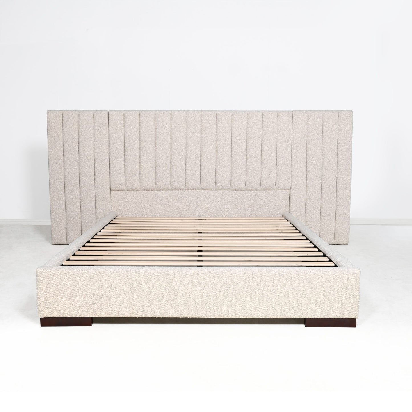 Renee Bed With Wing - Full Bed - Oatmeal - Queen