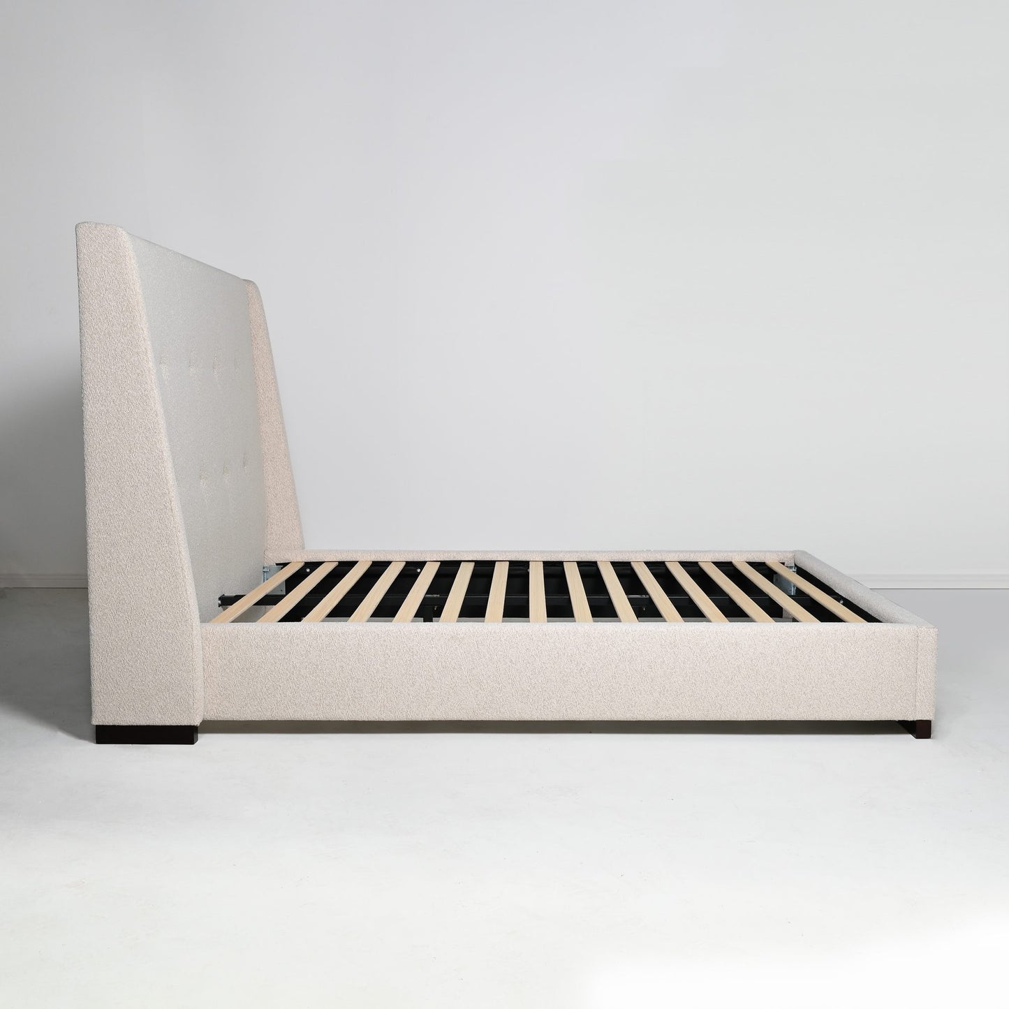 DORIAN – FULL BED – OATMEAL - KING