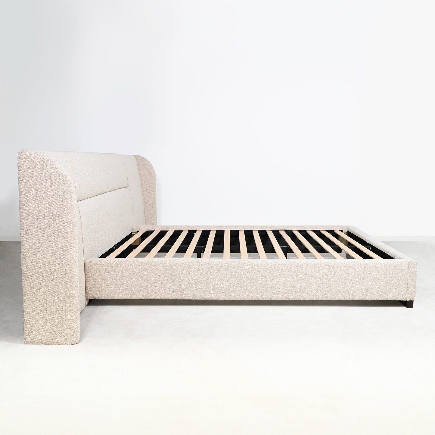 BAXTER – FULL BED WITH WING – OATMEAL - KING