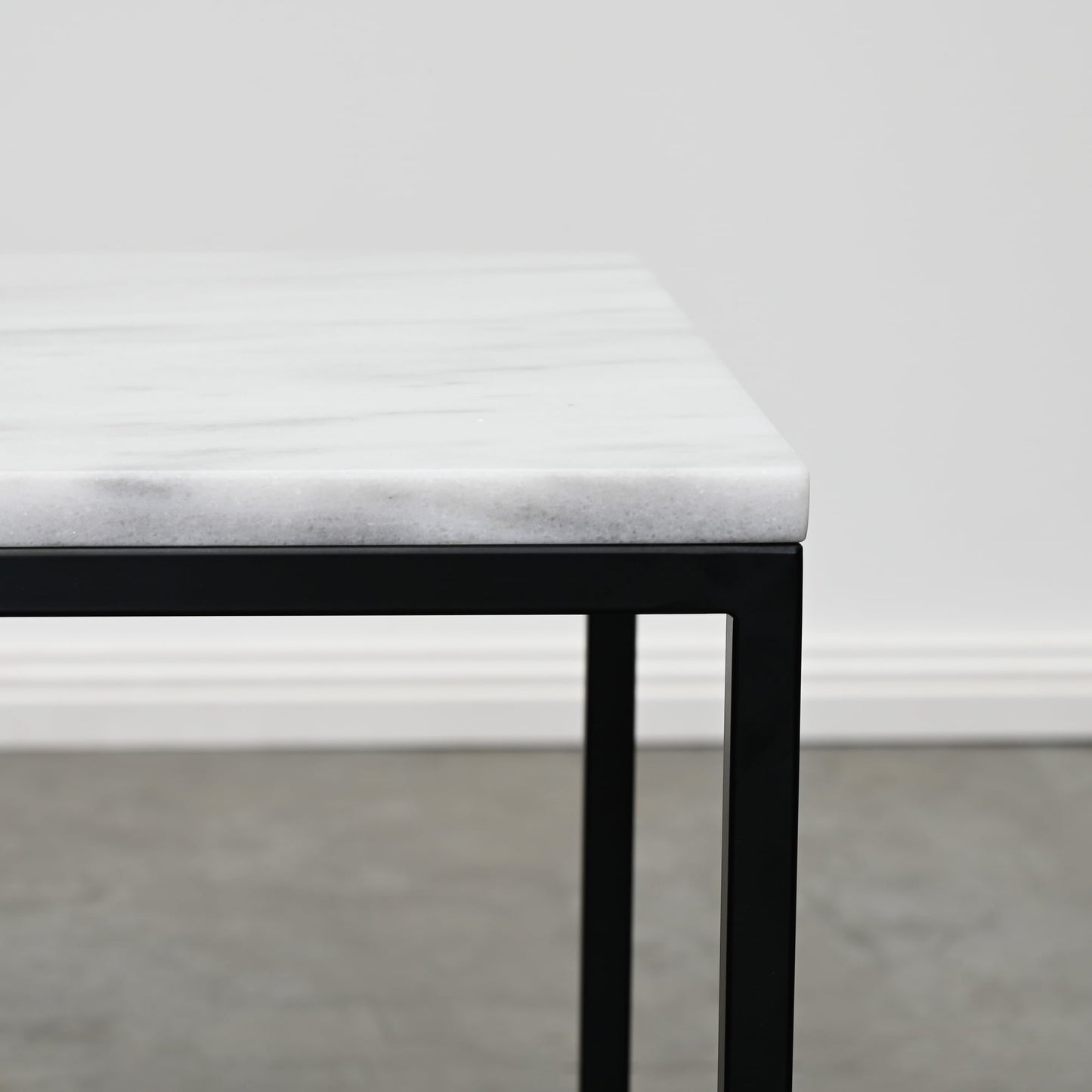RENO SIDE TABLE SMALL – WHITE MARBLE