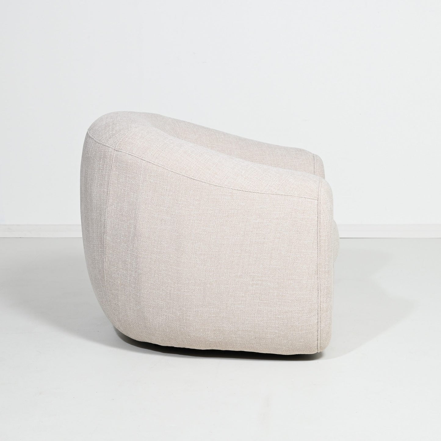 MATEO ARMCHAIR – CHACHA BEIGE