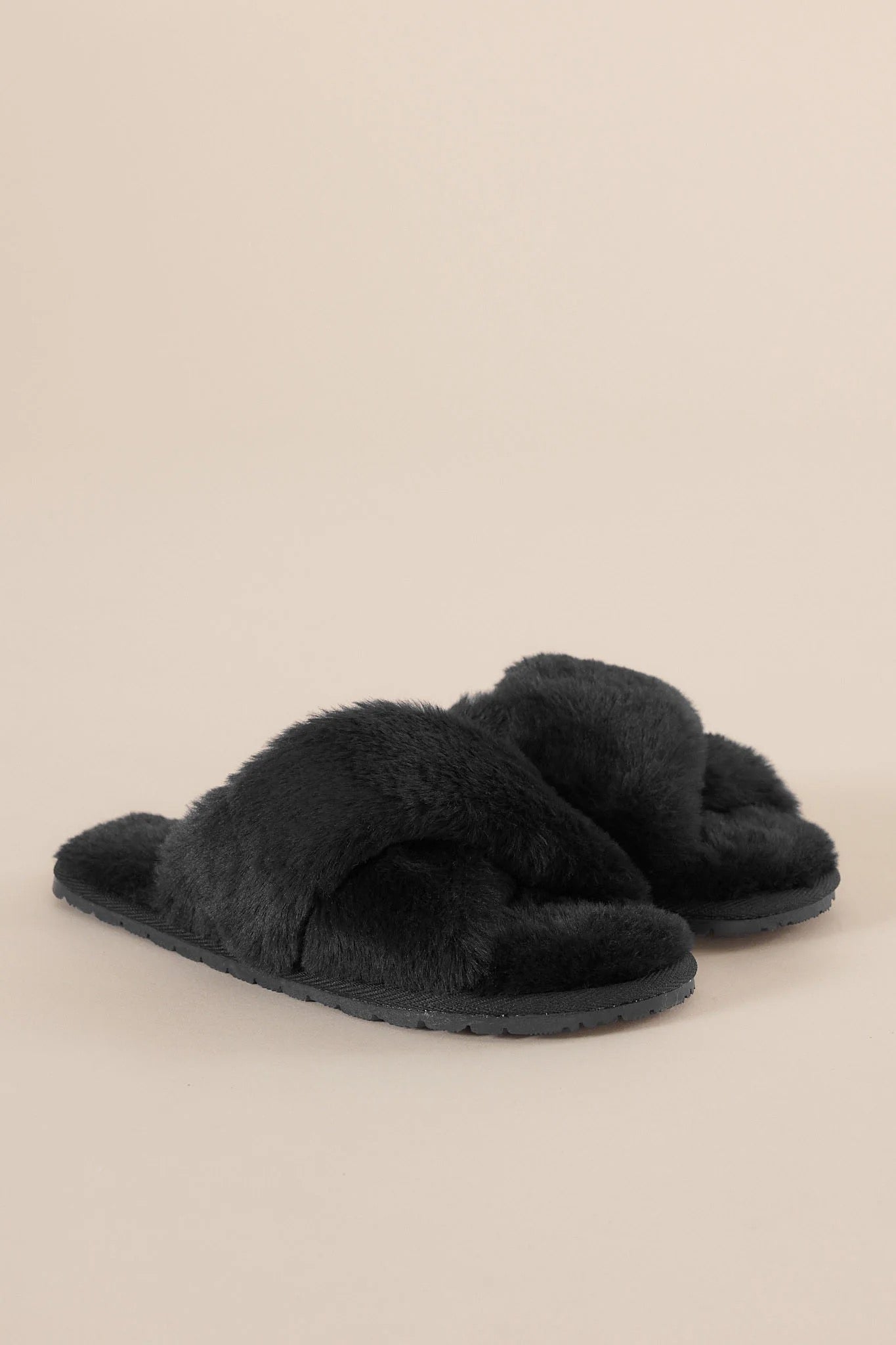 Milan Plush Slipper - Black