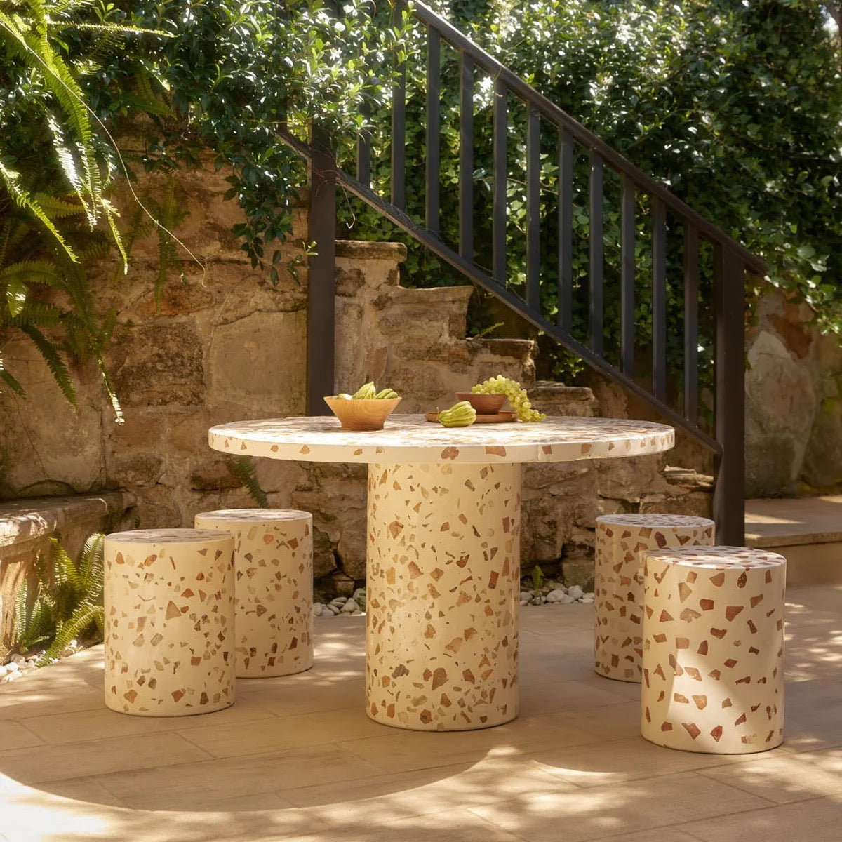 ILLIA TERRAZZO DINING TABLE - Stone