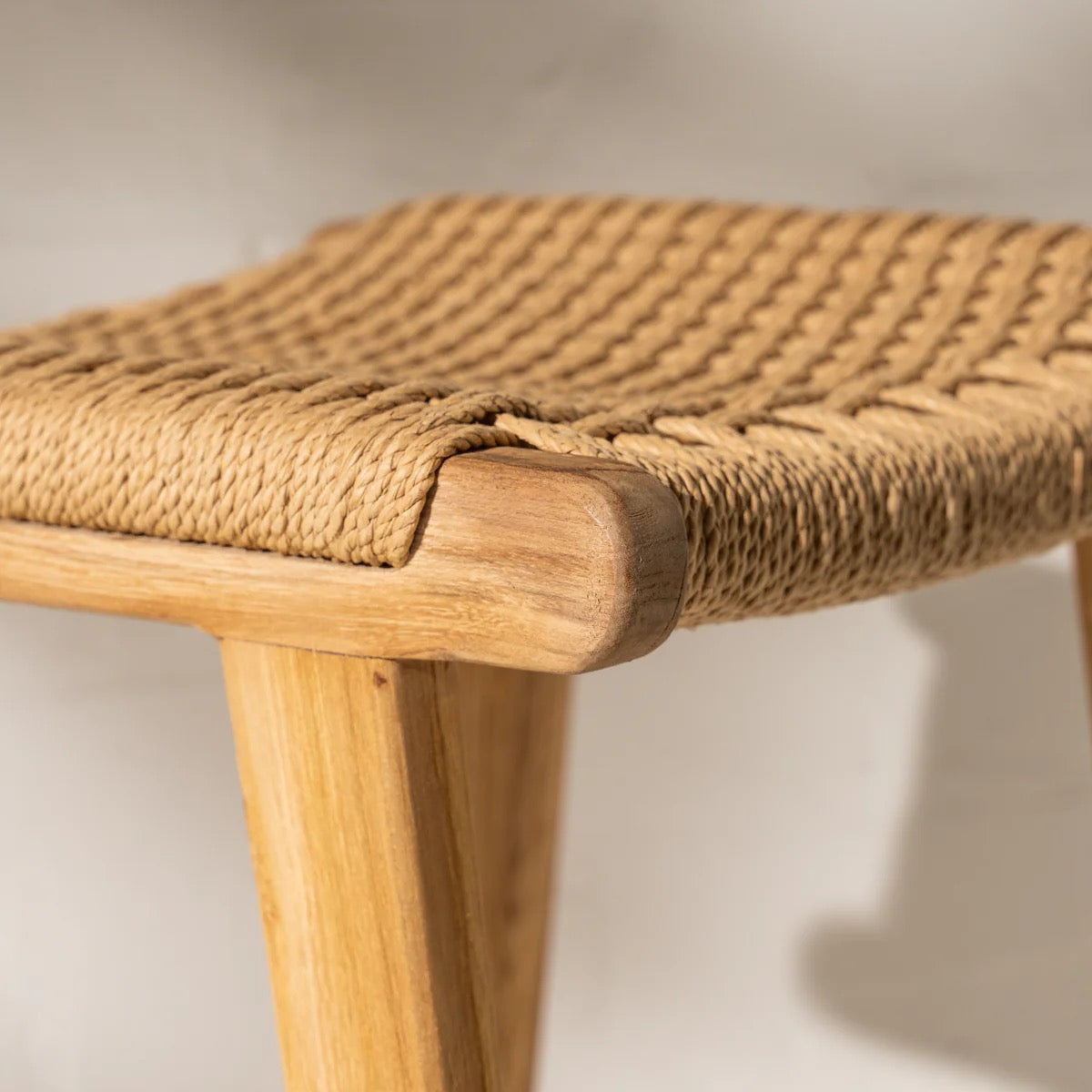 IDA WOVEN BARSTOOL