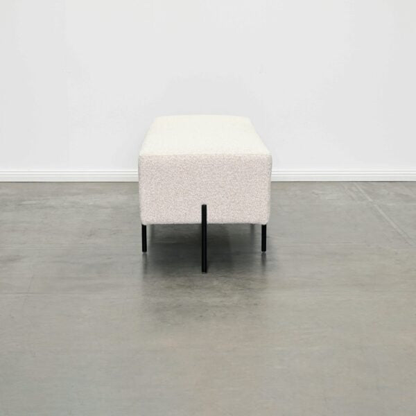 COCO OTTOMAN – OATMEAL – BLACK LEG